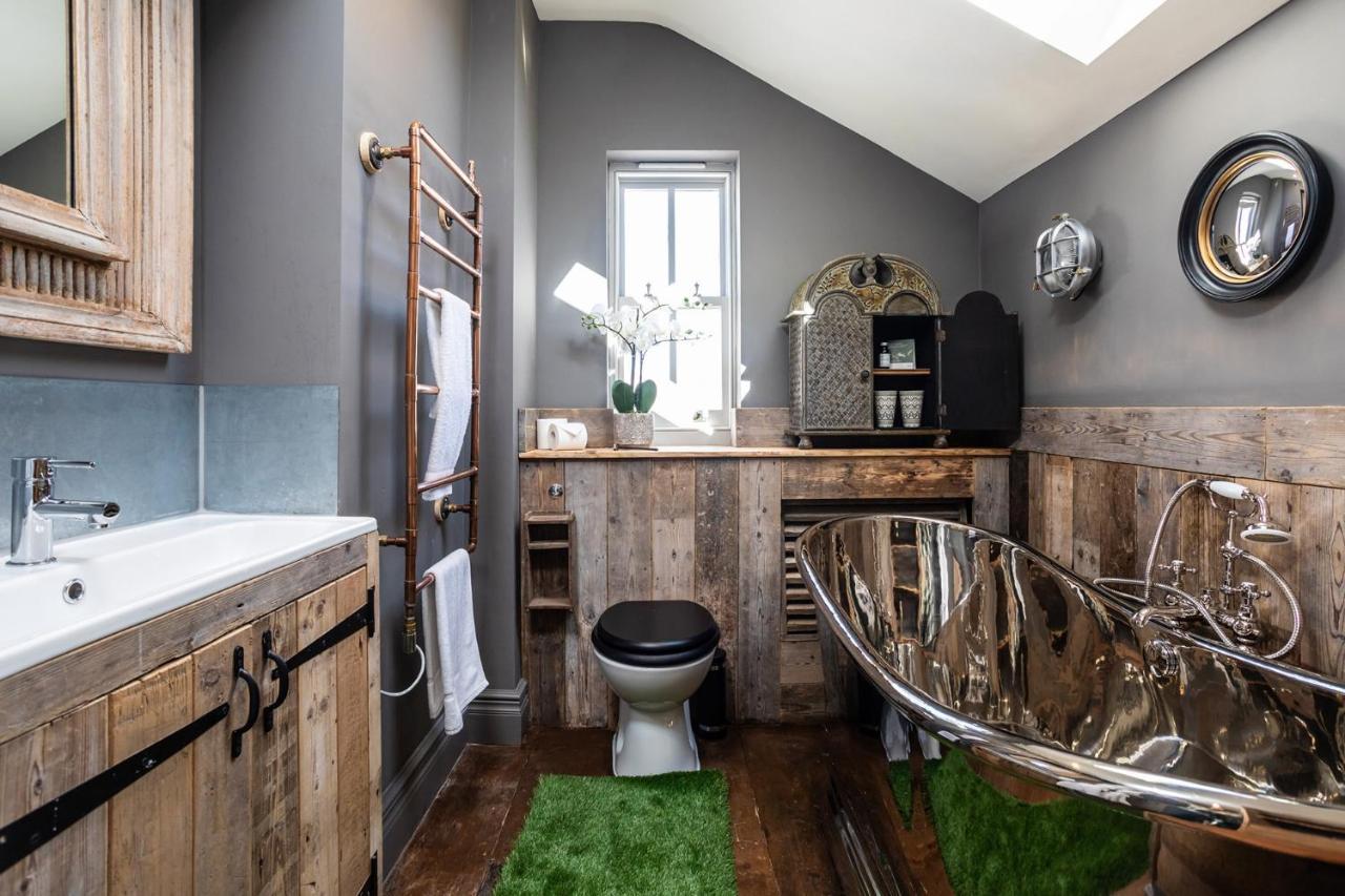 Appartement The Cocktail Lounge At Cheshire Boutique Bathhouse à Nantwich Extérieur photo